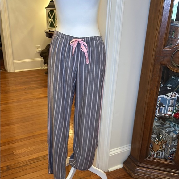 Victoria's Secret Other - Victoria's Secret Gray Striped Pajama Pants with Pick Accents